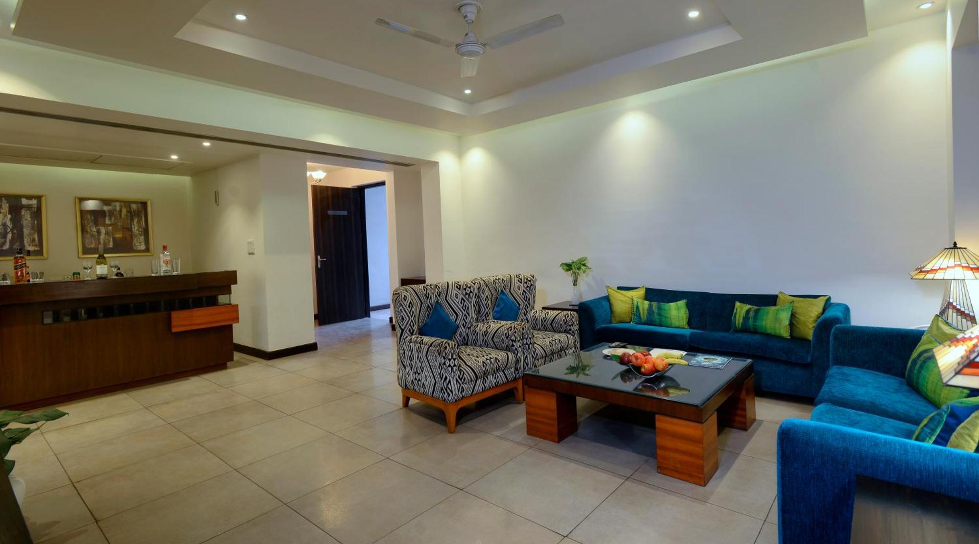 Treehouse Hotel Club & Spa Dharuhera Bagian luar foto
